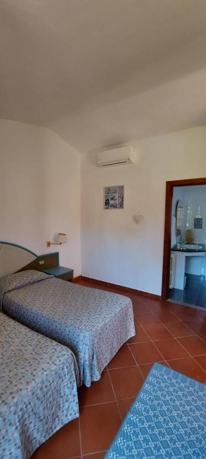 Hotel Pinocchio Arzachena Exterior photo