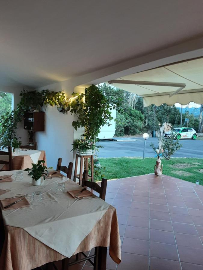 Hotel Pinocchio Arzachena Exterior photo